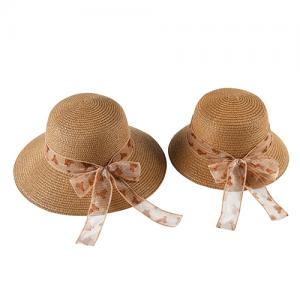 straw hats for mommy and kids