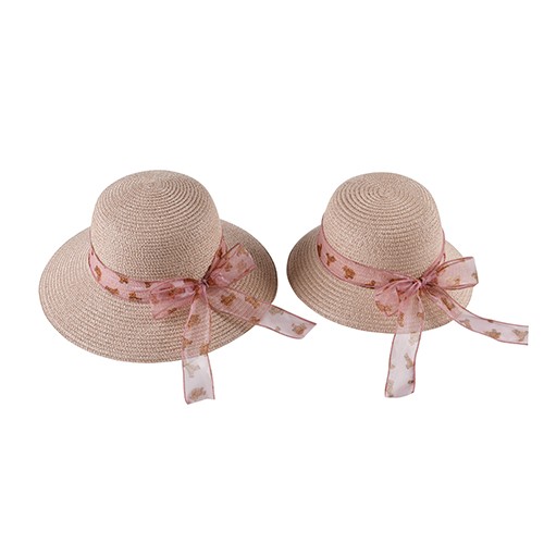 straw hats for mommy and kids